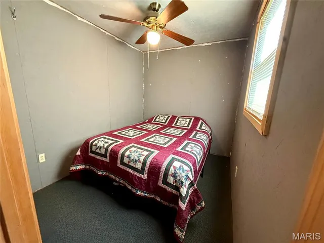 $159,000 | 41961 Pleasant Cove Place, Perry, MO 63462