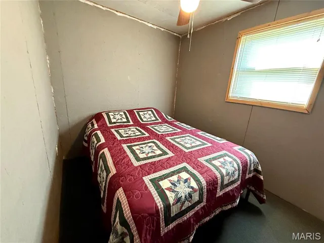 $159,000 | 41961 Pleasant Cove Place, Perry, MO 63462