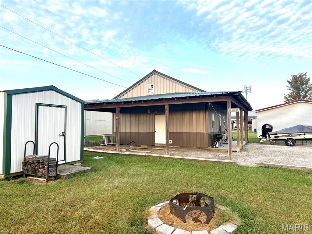 41961 Pleasant Cove Place Perry, MO 63462 - Photo 4 of 22