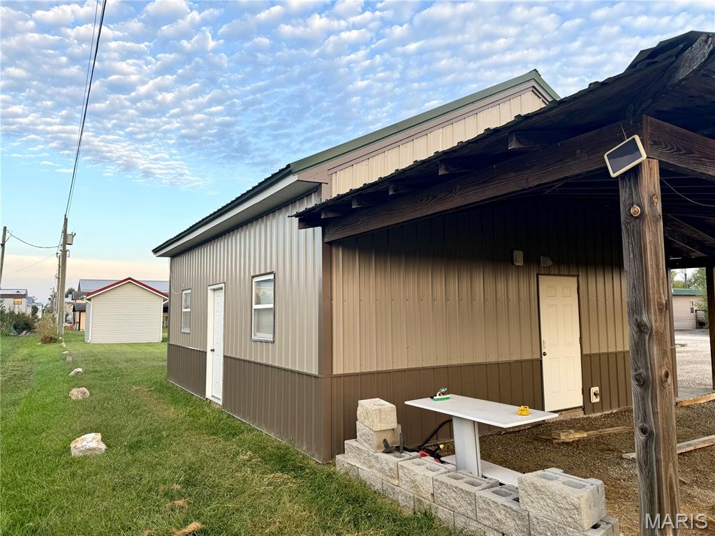 41961 Pleasant Cove Place Perry, MO 63462 - Photo 5 of 22