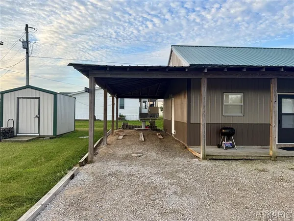 $144,500 | 41961 Pleasant Cove Place, Perry, MO 63462