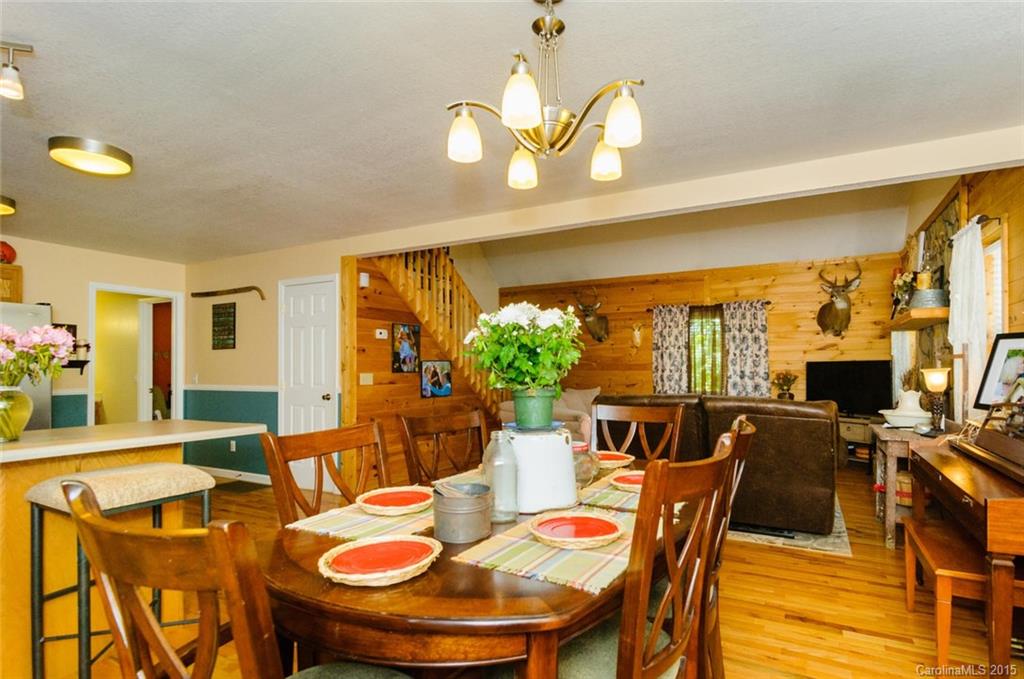 358 Blackberry Ridge Road Burnsville, NC 28714 - Photo 11 of 24 Gallery Image 11
