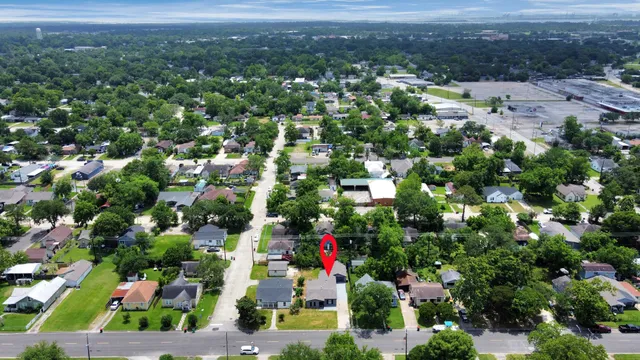 $1,700 | 503 Schilling Avenue, Baytown, TX 77520