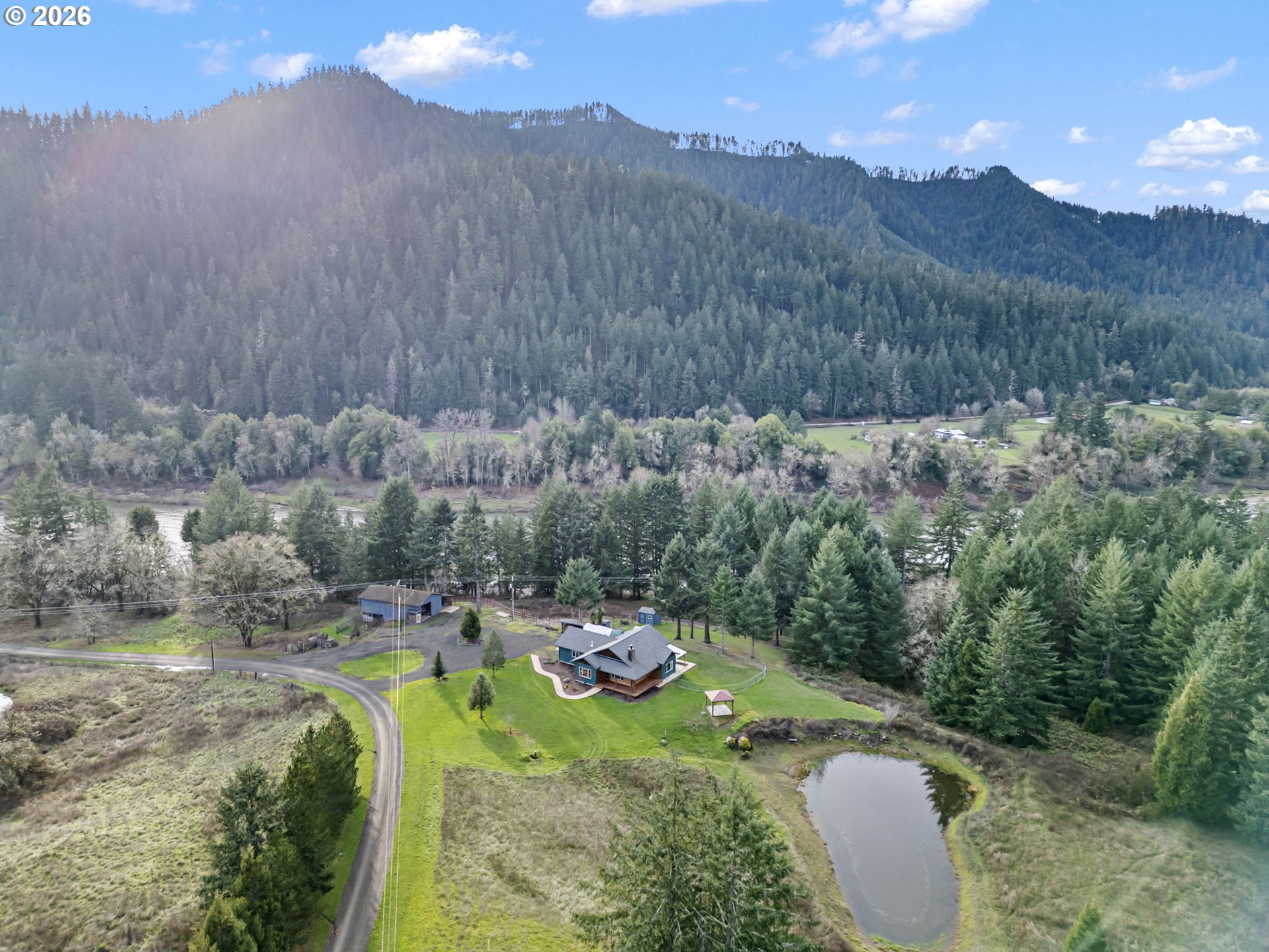 302 Scott Road Oakland, OR 97462 - Photo 15 of 48