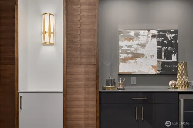 $1,499,000 | 710 Chris David Drive, Steilacoom, WA 98388