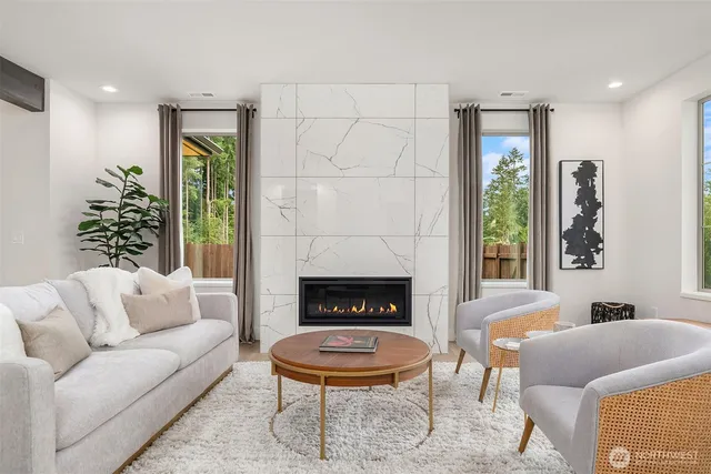 $1,499,000 | 710 Chris David Drive, Steilacoom, WA 98388