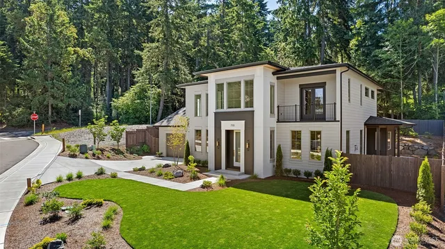 $1,499,000 | 710 Chris David Drive, Steilacoom, WA 98388
