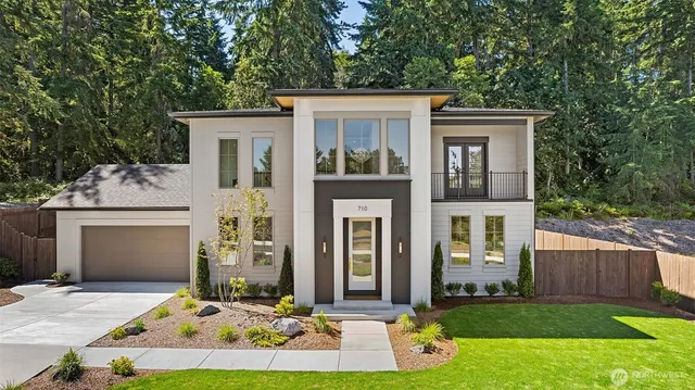 $1,499,000 | 710 Chris David Drive, Steilacoom, WA 98388
