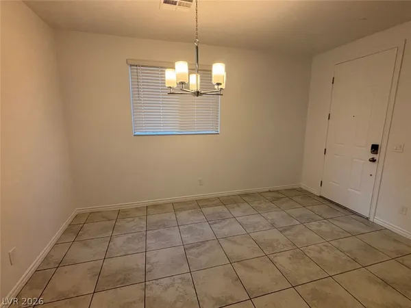 $1,995 | 802 Spring Estates Avenue, North Las Vegas, NV 89086