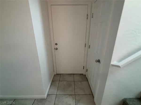 $1,995 | 802 Spring Estates Avenue, North Las Vegas, NV 89086