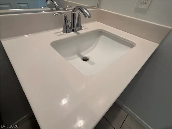 $1,995 | 802 Spring Estates Avenue, North Las Vegas, NV 89086