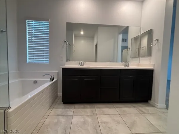$1,995 | 802 Spring Estates Avenue, North Las Vegas, NV 89086