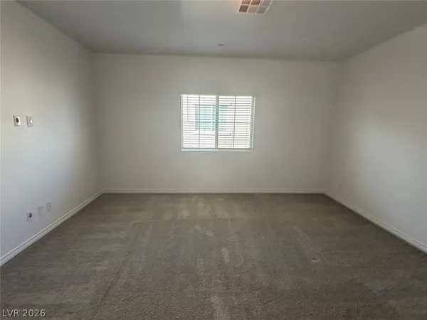 $1,995 | 802 Spring Estates Avenue, North Las Vegas, NV 89086