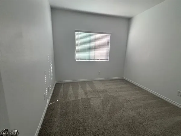 $1,995 | 802 Spring Estates Avenue, North Las Vegas, NV 89086