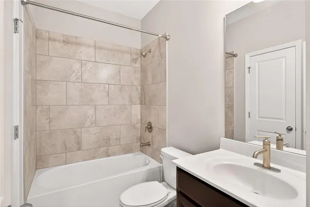 $2,950 | 3960 Redwood Drive, Cumming, GA 30040