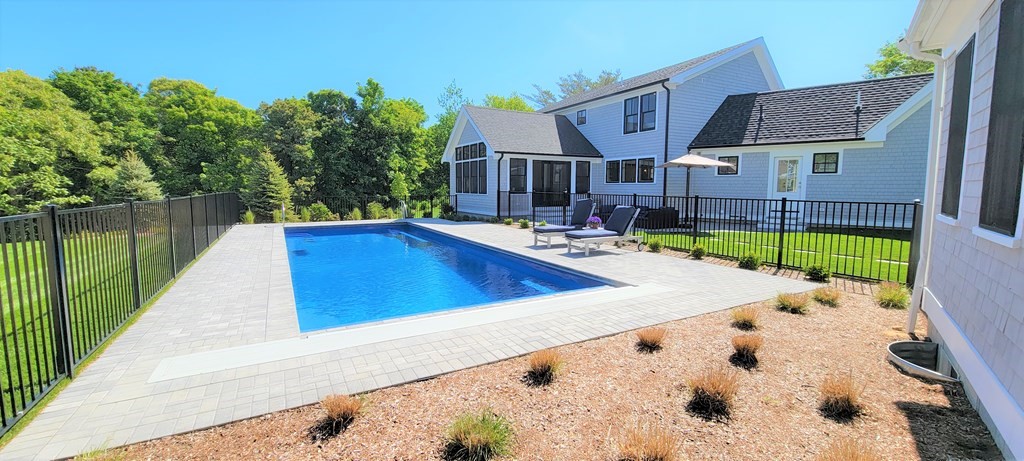 264 Tonset Road Orleans, MA 02653 - Photo 6 of 42 Gallery Image 6