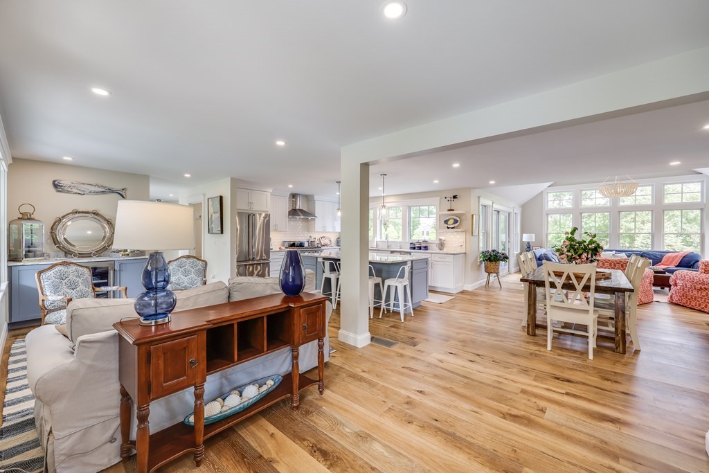 264 Tonset Road Orleans, MA 02653 - Photo 9 of 42 Gallery Image 9