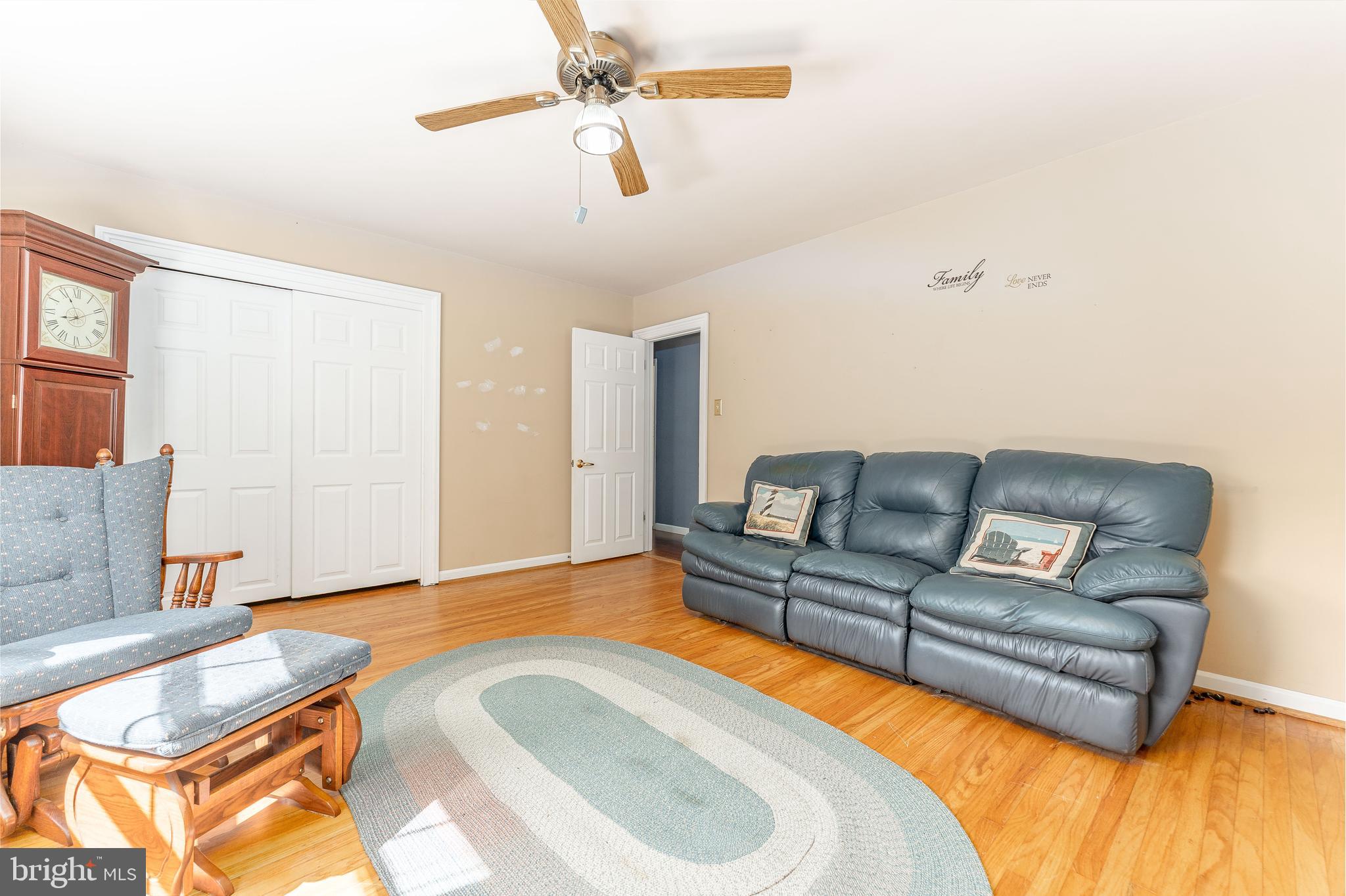 281 West Avenue Springfield, PA 19064 - Photo 29 of 51 a living room with furniture and a wooden floor