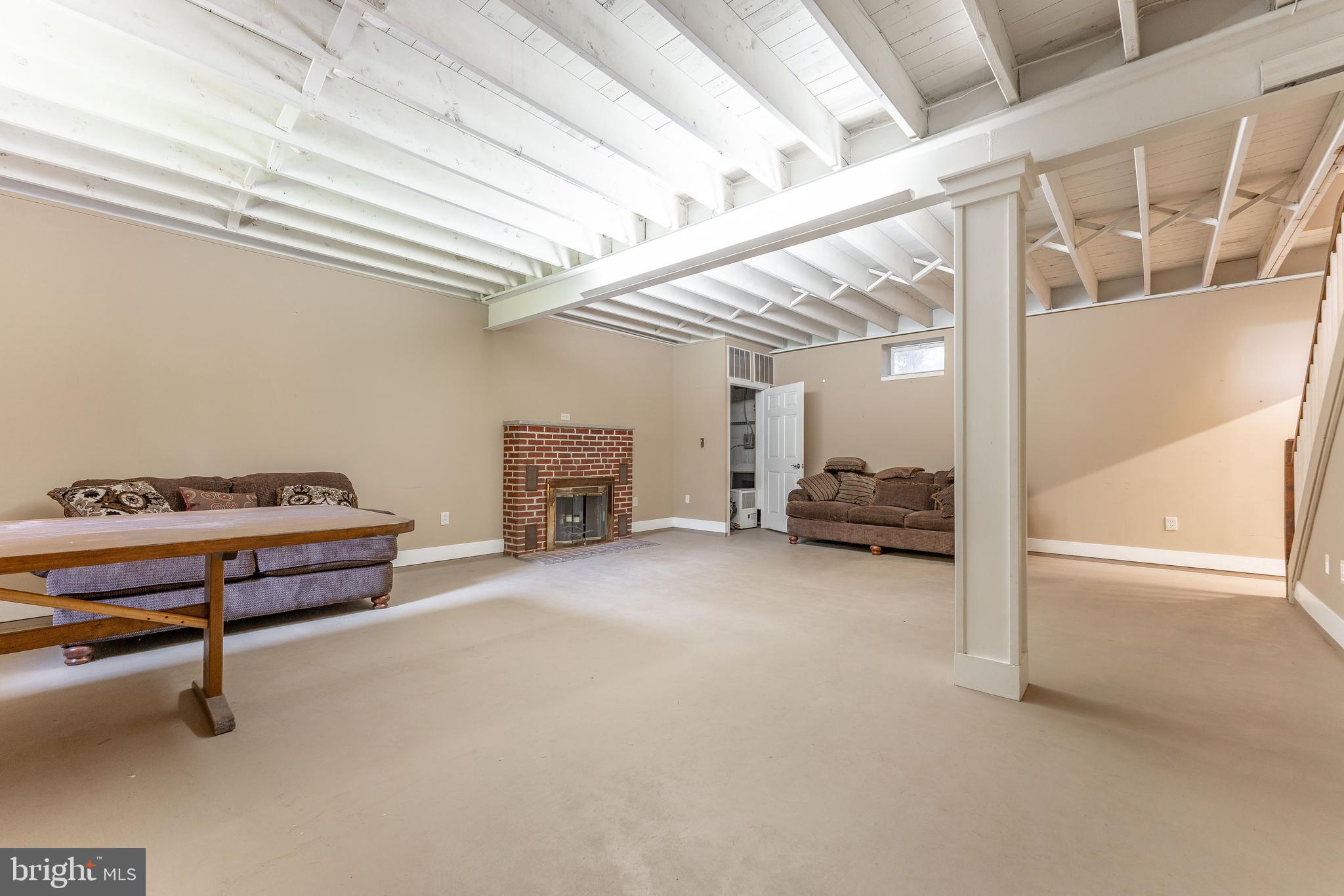 281 West Avenue Springfield, PA 19064 - Photo 44 of 51 a view of livingroom with furniture