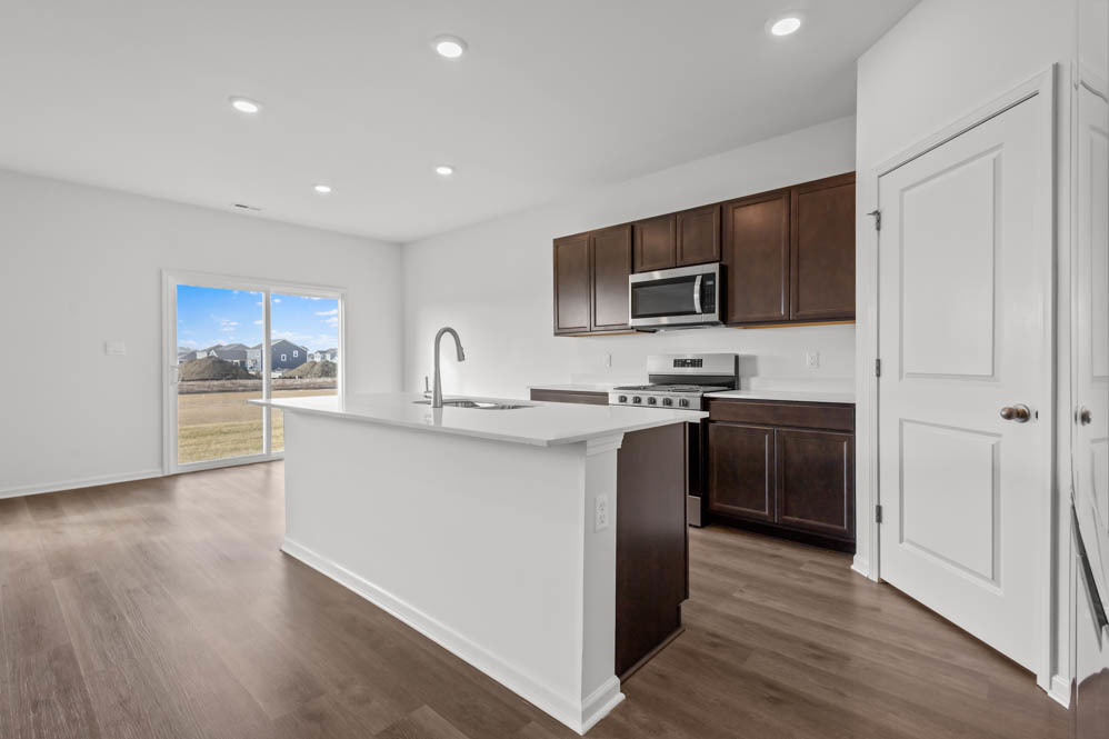 505 Arbor Ridge Drive Hampshire, IL 60140 - Photo 13 of 56