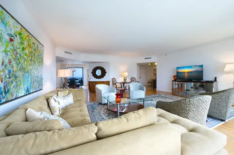 $2,395,000 | 3120 South Ocean Boulevard, Unit 3602, Palm Beach, FL 33480