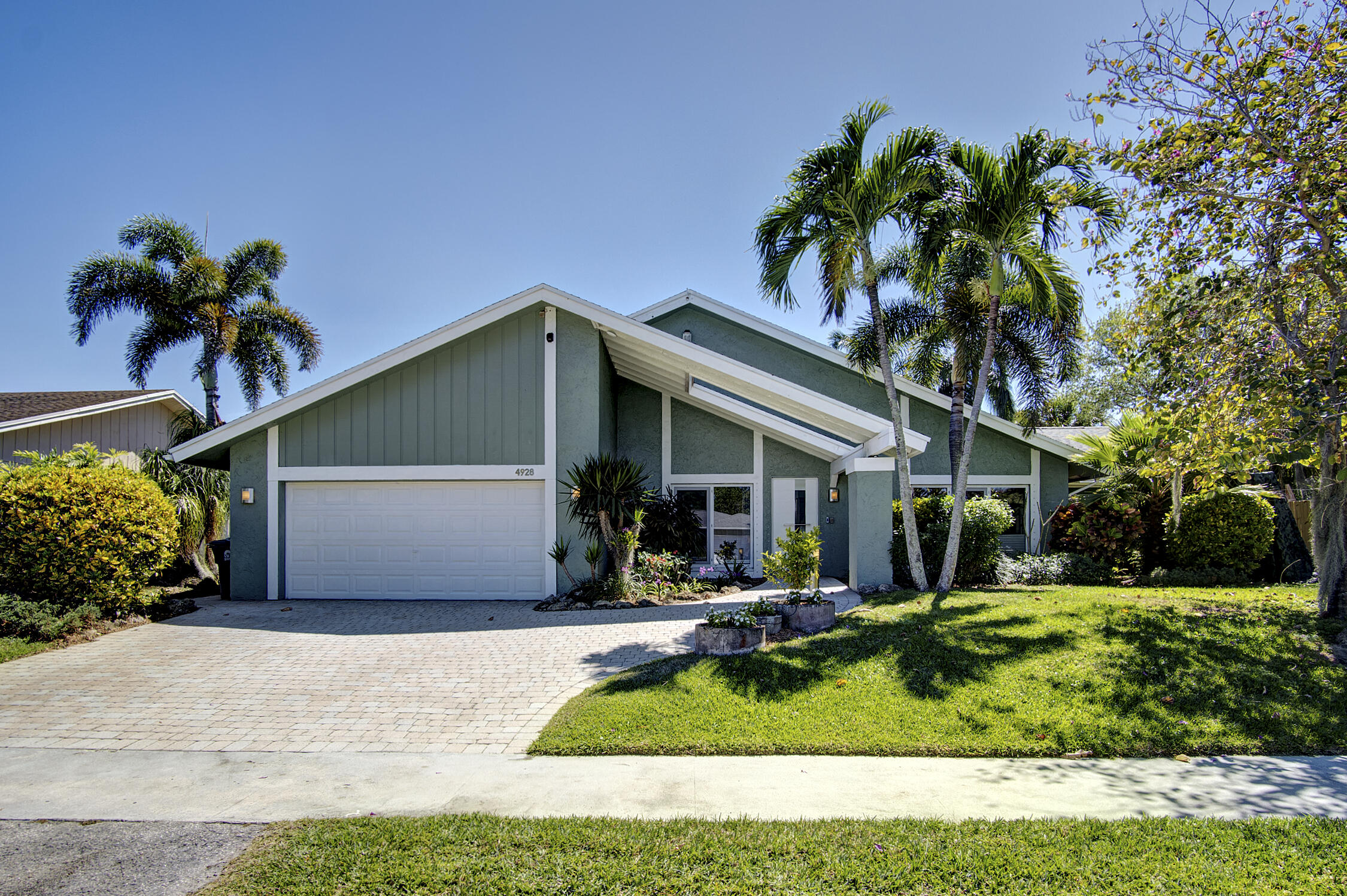 4928 Rabbit Hollow Drive Boca Raton, FL 33487 - Photo 2 of 69 Paver Driveway and Front Walk