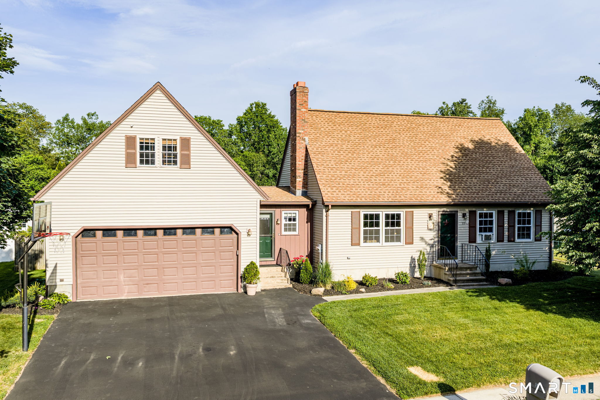 55 Spruceland Road Enfield, CT 06082 - Photo 1 of 40