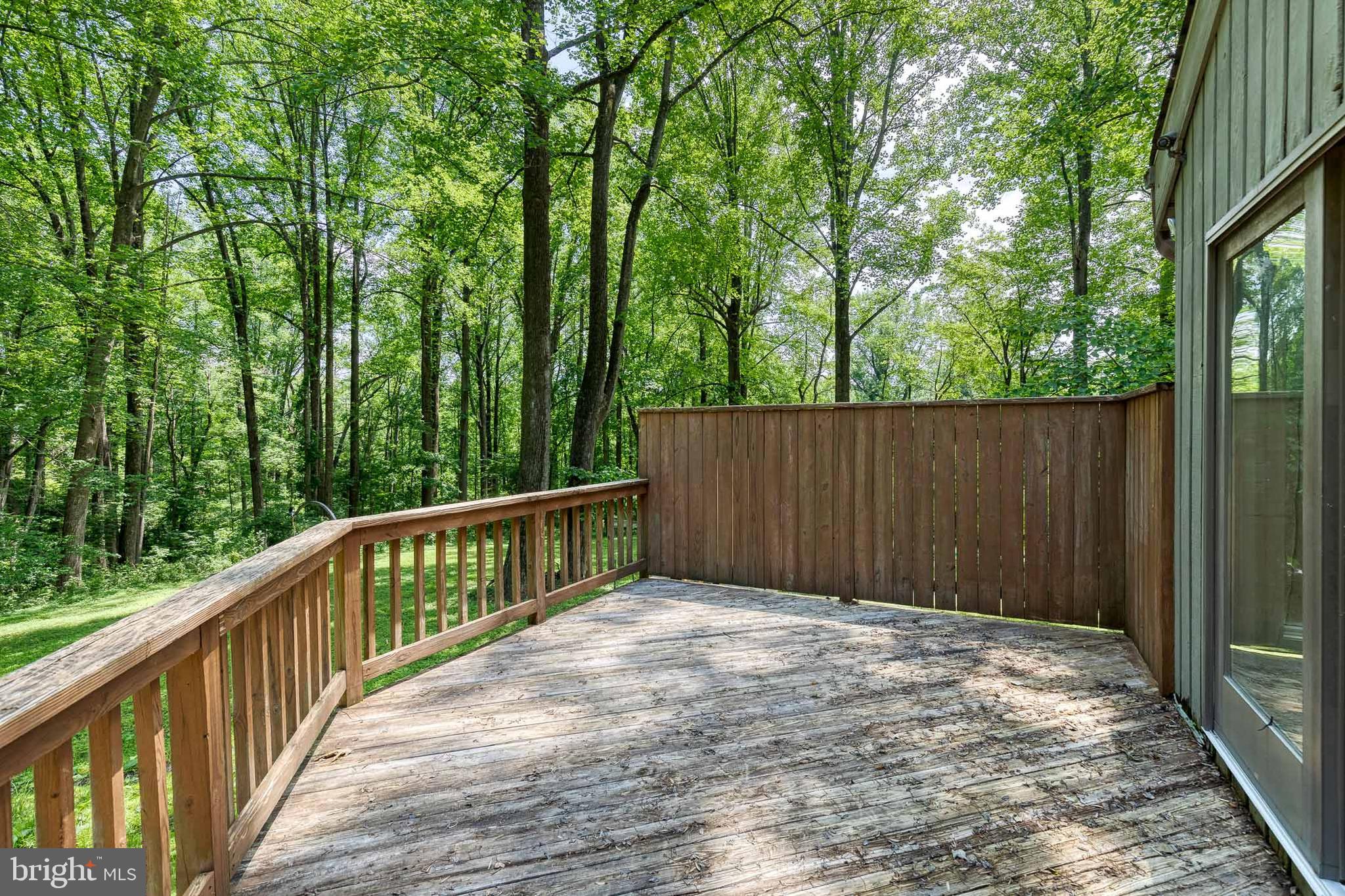 4105 Holbrook Road Randallstown, MD 21133 - Photo 4 of 28 Deck