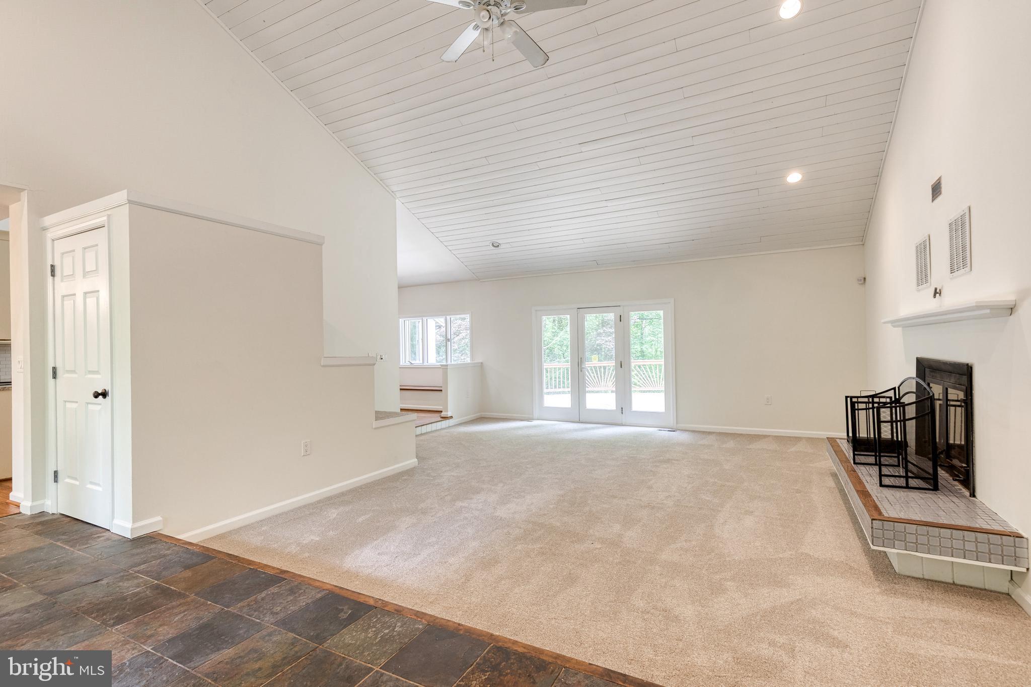 4105 Holbrook Road Randallstown, MD 21133 - Photo 6 of 28 Living Room