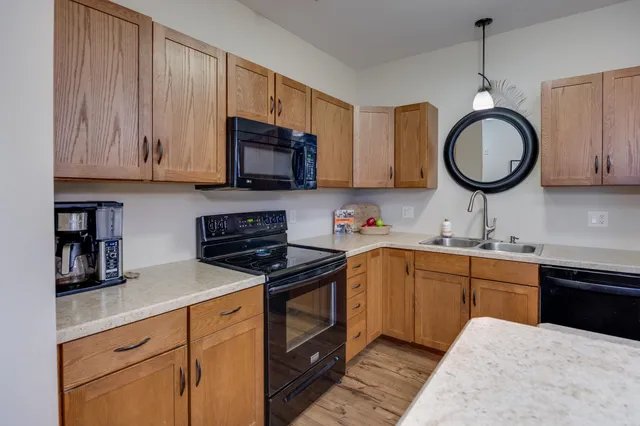 $250,000 | 5831 Lupine Lane, Unit 322, Madison, WI 53718