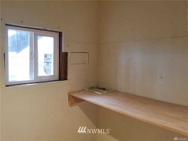 6131 Northeast Bothell Way Kenmore, WA 98028 - Photo 17 of 24