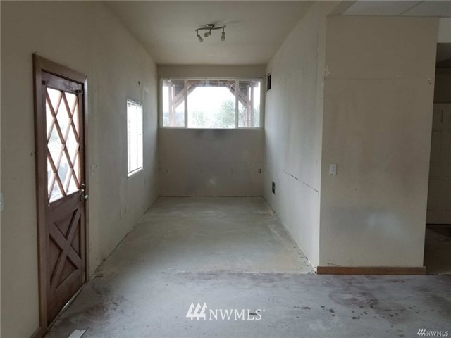 6131 Northeast Bothell Way Kenmore, WA 98028 - Photo 20 of 24