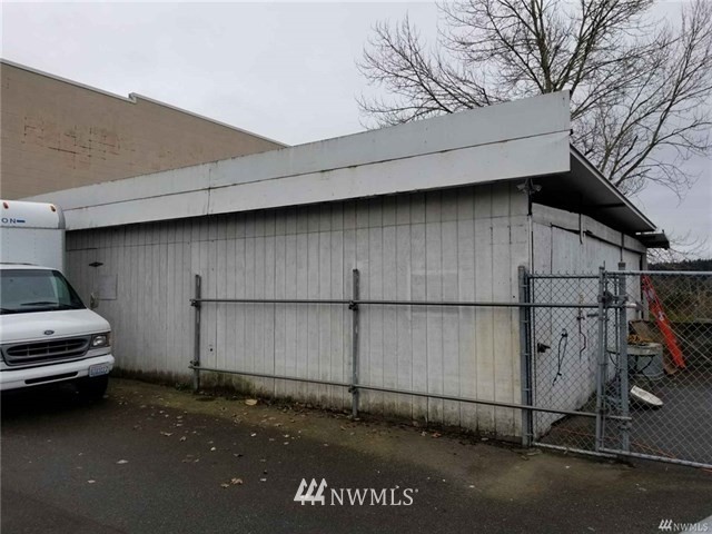 6131 Northeast Bothell Way Kenmore, WA 98028 - Photo 22 of 24