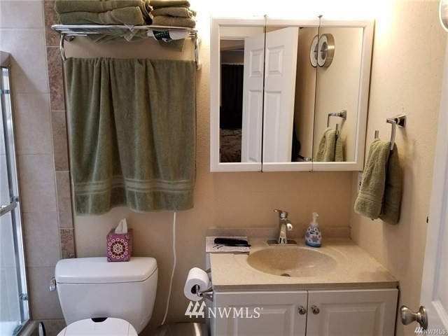 6131 Northeast Bothell Way Kenmore, WA 98028 - Photo 8 of 24