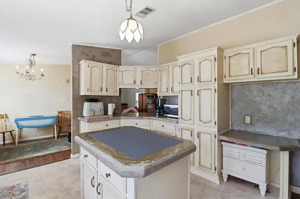 $368,500 | 4950 West Mockingbird Street, Homosassa, FL 34446