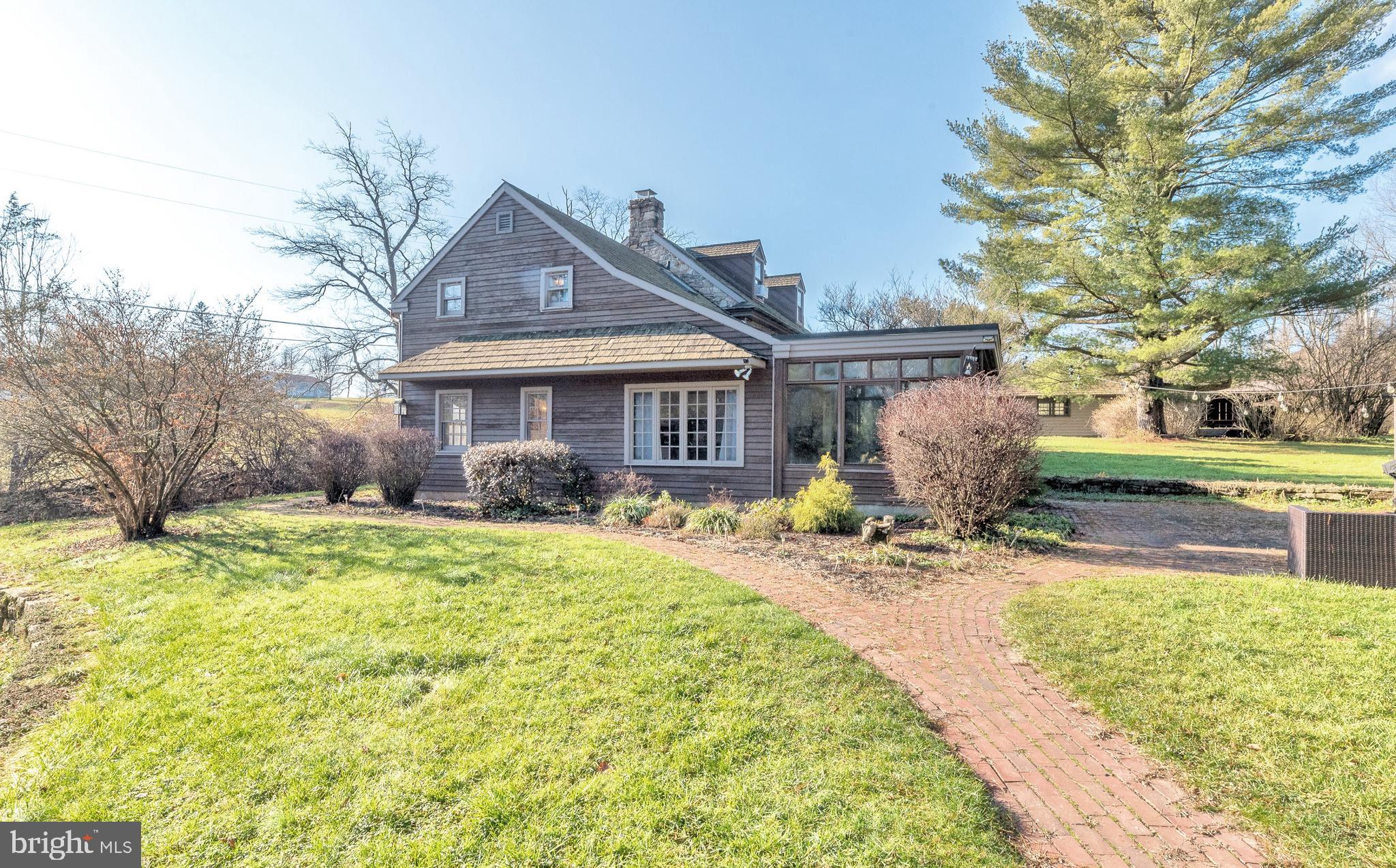 11 Dampman Road Elverson, PA 19520 - Photo 3 of 50 Gallery Image 3