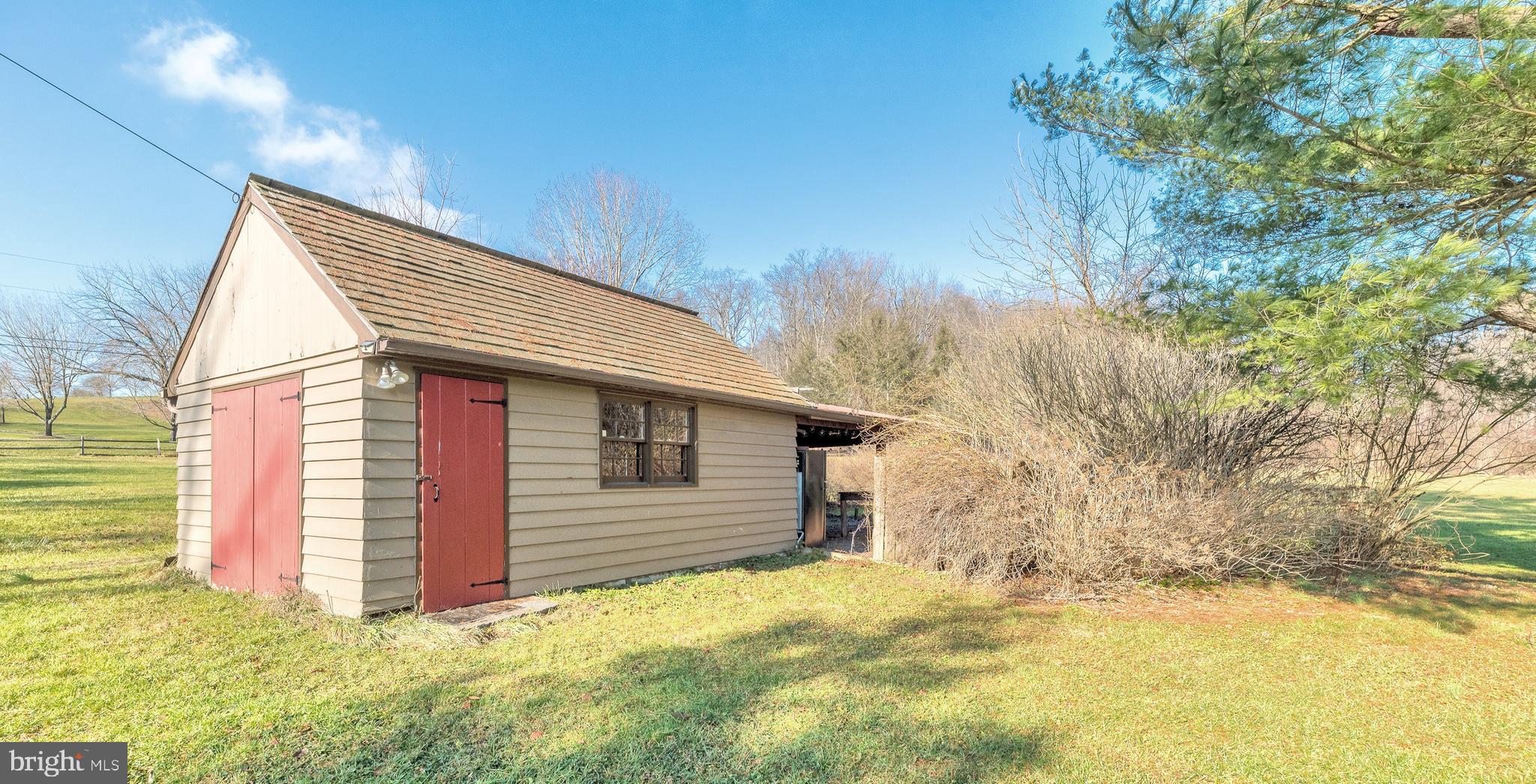 11 Dampman Road Elverson, PA 19520 - Photo 35 of 50 Gallery Image 35