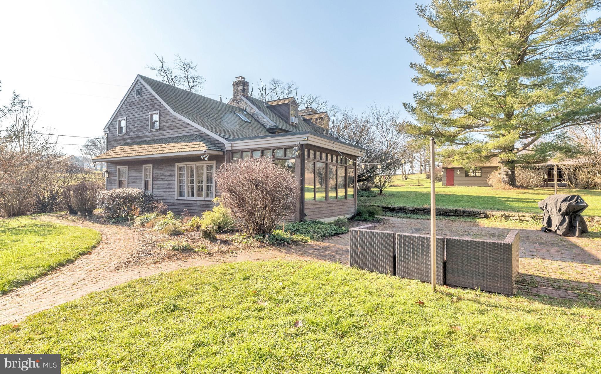 11 Dampman Road Elverson, PA 19520 - Photo 4 of 50 Gallery Image 4