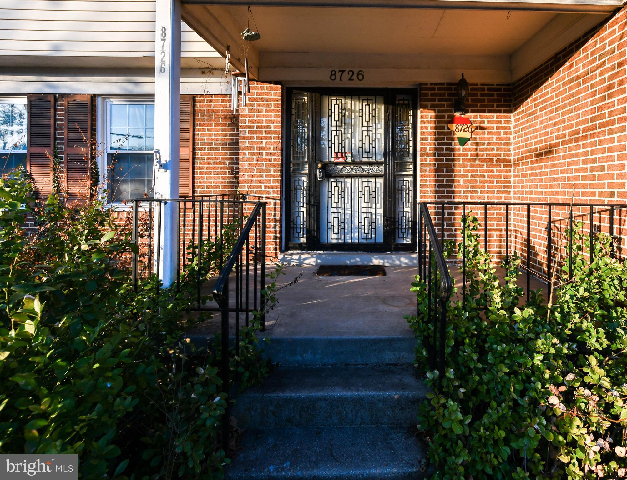 8726 Fulton Avenue Lanham, MD 20706 - Photo 5 of 62