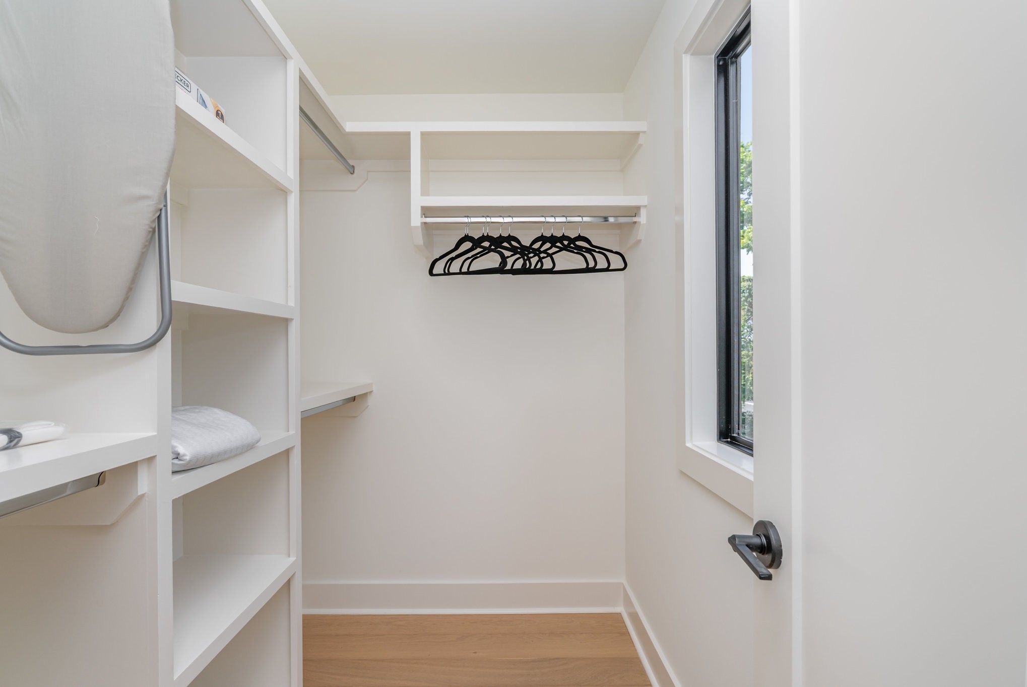 542 A Rosedale Avenue, Unit 10 Nashville, TN 37211 - Photo 15 of 33 a view of walk in closet