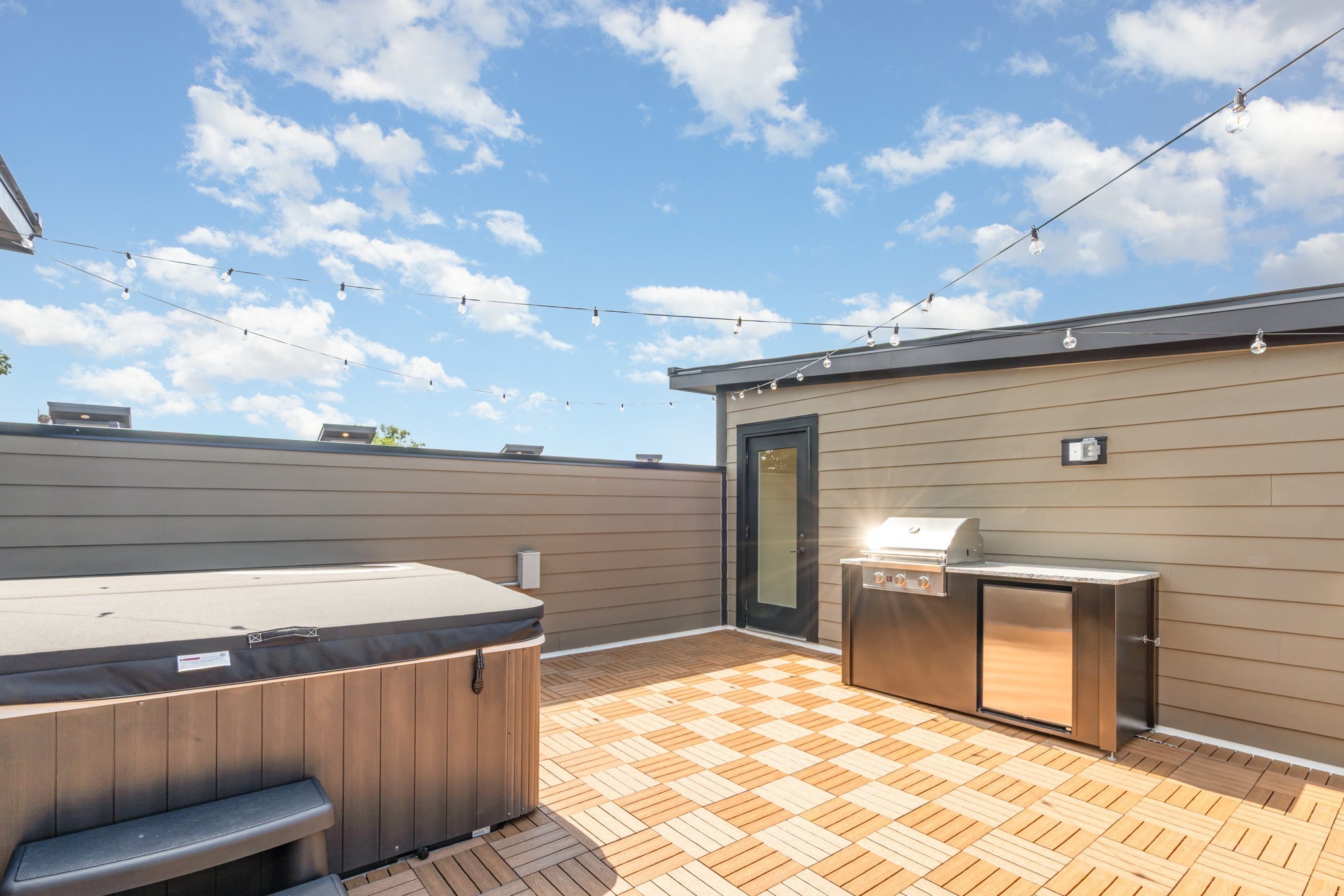 542 A Rosedale Avenue, Unit 10 Nashville, TN 37211 - Photo 21 of 33 a terrace view