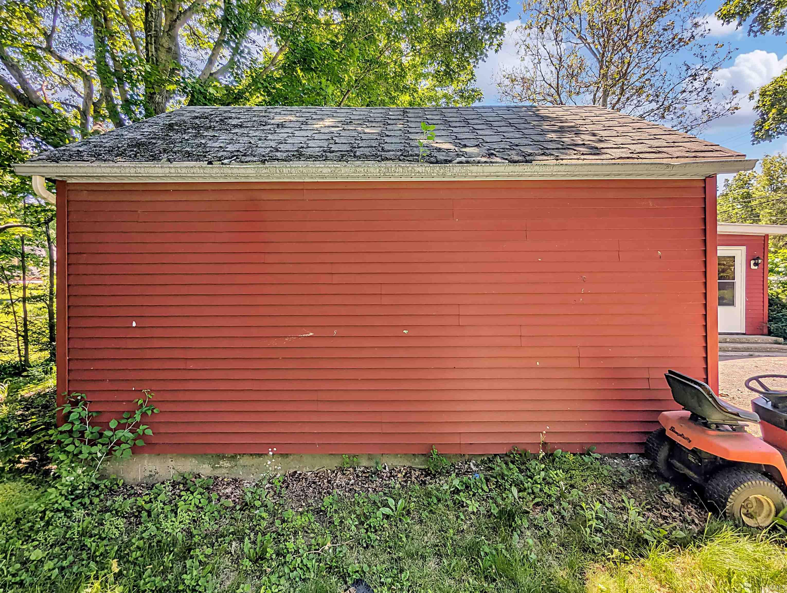2314 North Wabash Road Marion, IN 46952 - Photo 23 of 35