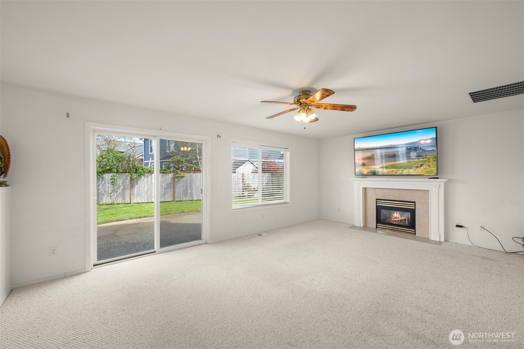 530 Hackmann Street Buckley, WA 98321 - Photo 12 of 37