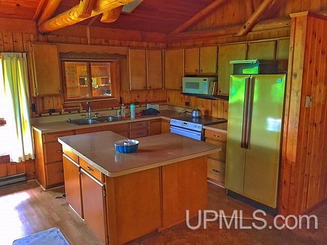 366 Cardinal Red Road Michigamme, MI 49861 - Photo 11 of 36