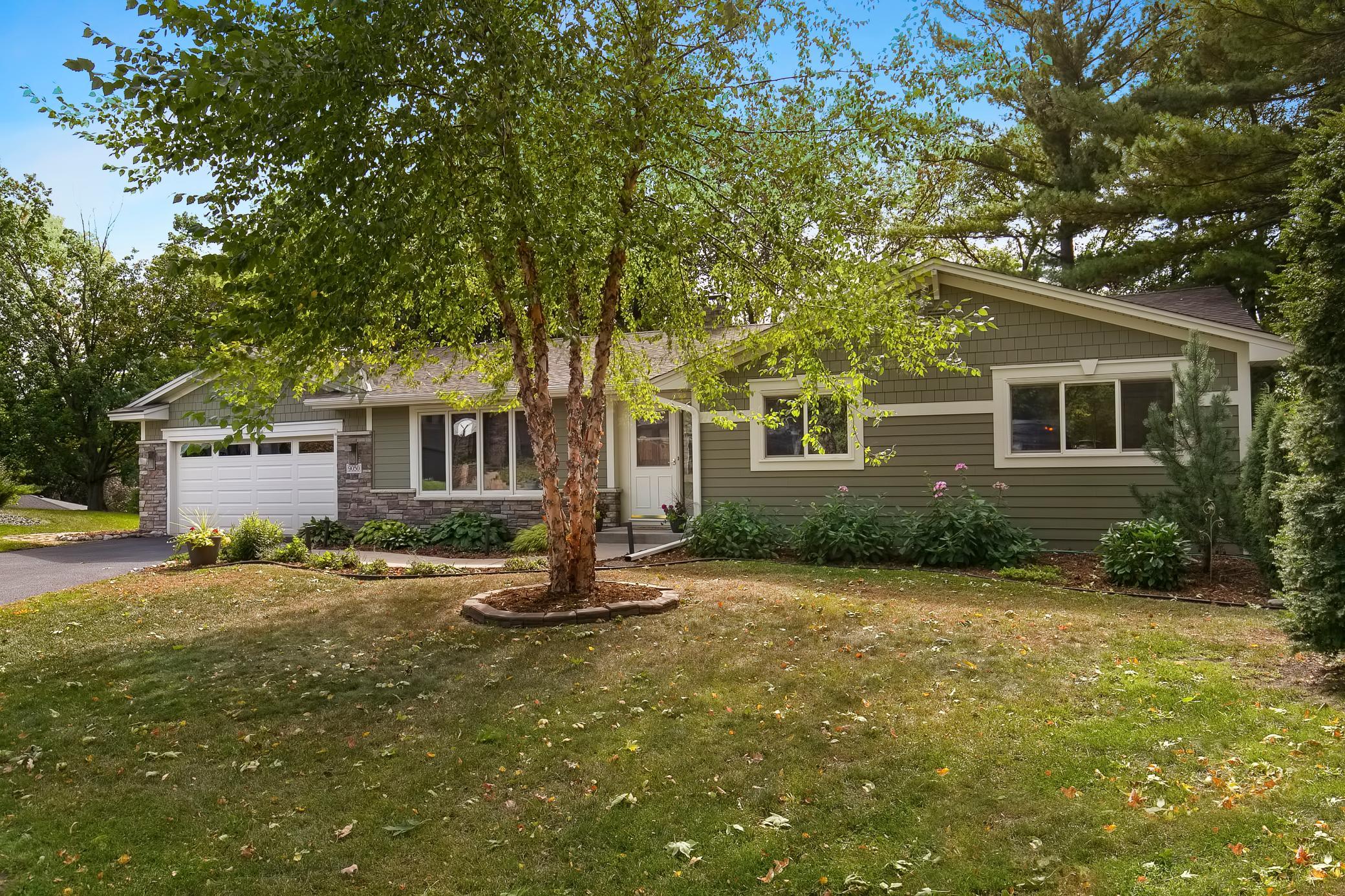 9050 High Point Circle Eden Prairie, MN 55347 - Photo 2 of 42 Gallery Image 2