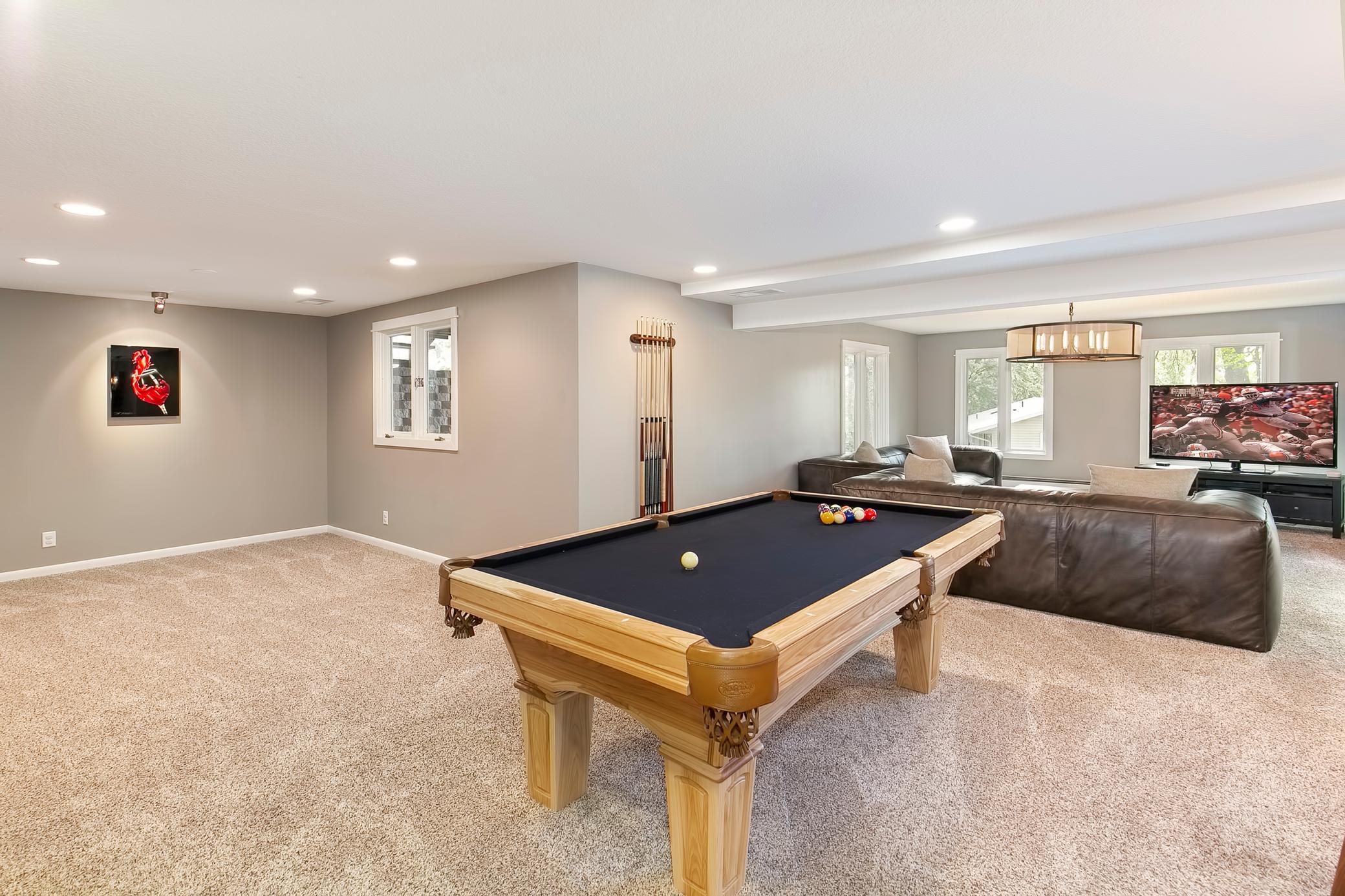 9050 High Point Circle Eden Prairie, MN 55347 - Photo 8 of 42 Gallery Image 8