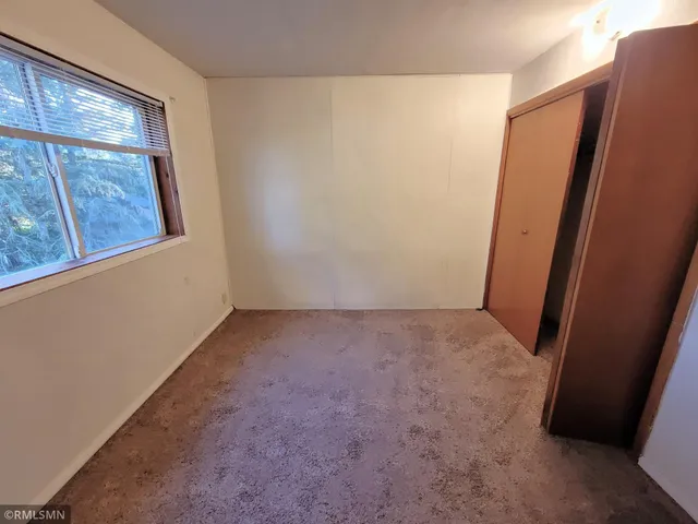 $950 | 545 Birchcrest Drive, Unit 4, River Falls, WI 54022