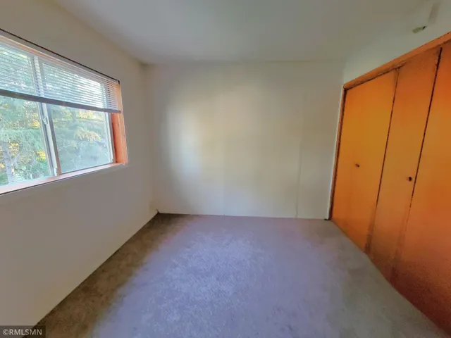 $900 | 545 Birchcrest Drive, Unit 4, River Falls, WI 54022