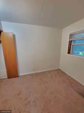 $950 | 545 Birchcrest Drive, Unit 4, River Falls, WI 54022