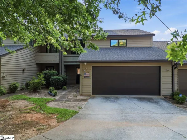 $275,000 | 426 Sparrow Hawk Court, Greer, SC 29650